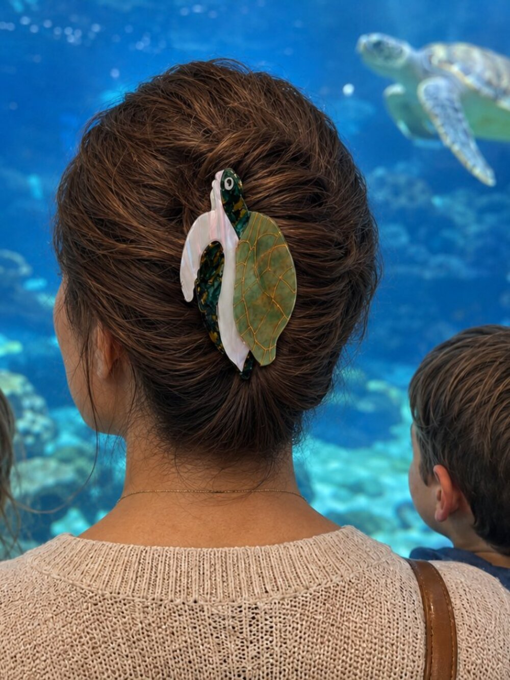 NWT - Piper K Pearlescent Gold and Green Turtle Hair Clip